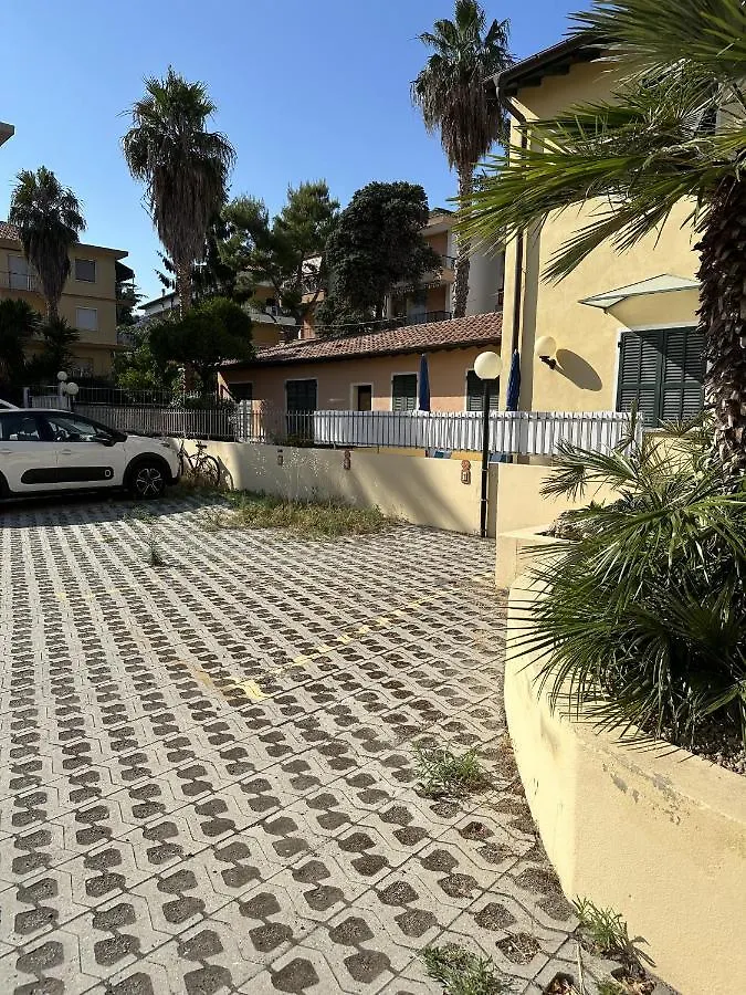 Casa Celeste Bordighera 0*,  Italy